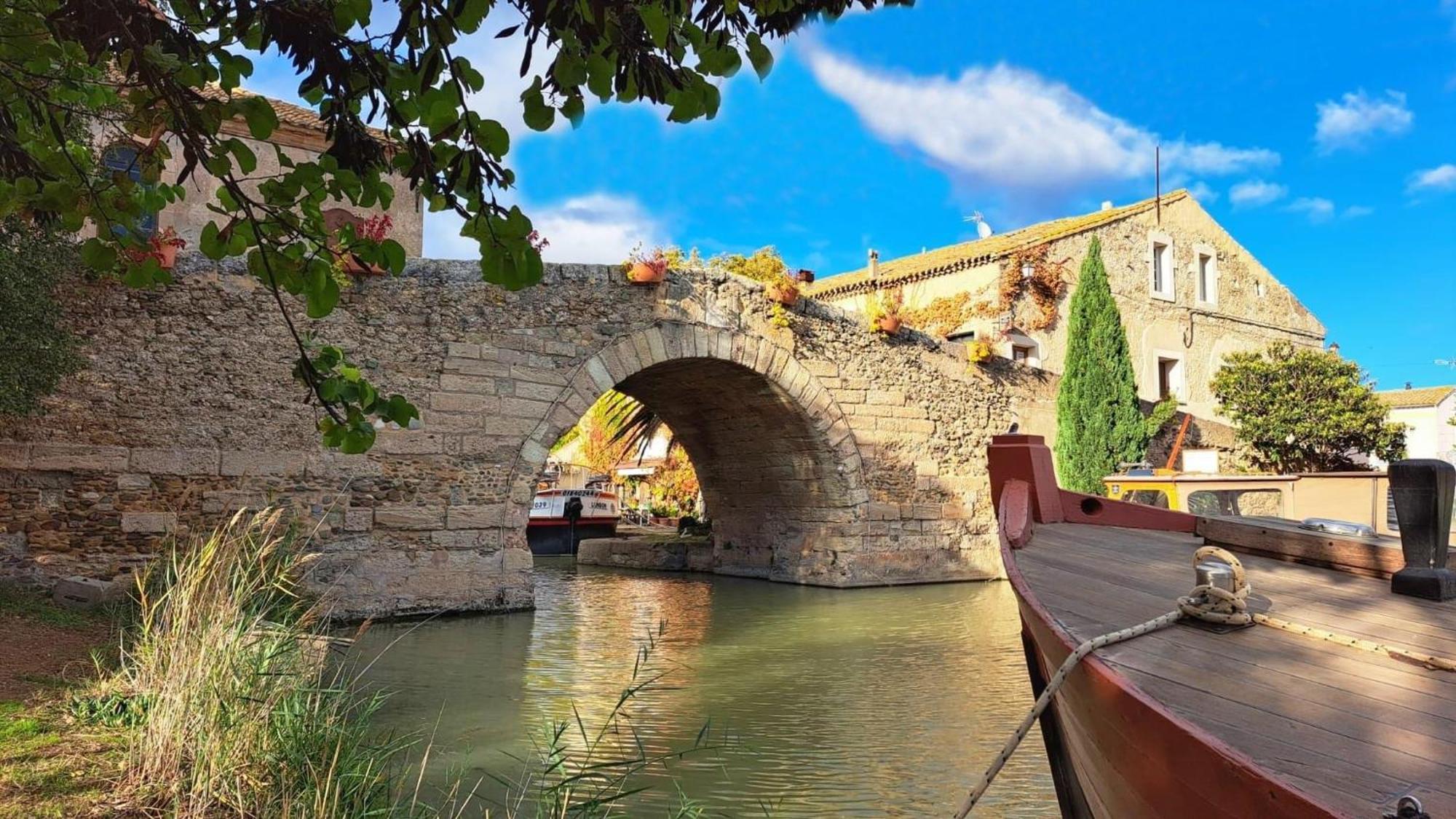 Apartmán Louis Xiv, Le Somail. Ginestas Exteriér fotografie
